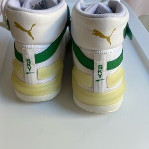 Puma White and Green Athletic Shoes with Retro Design